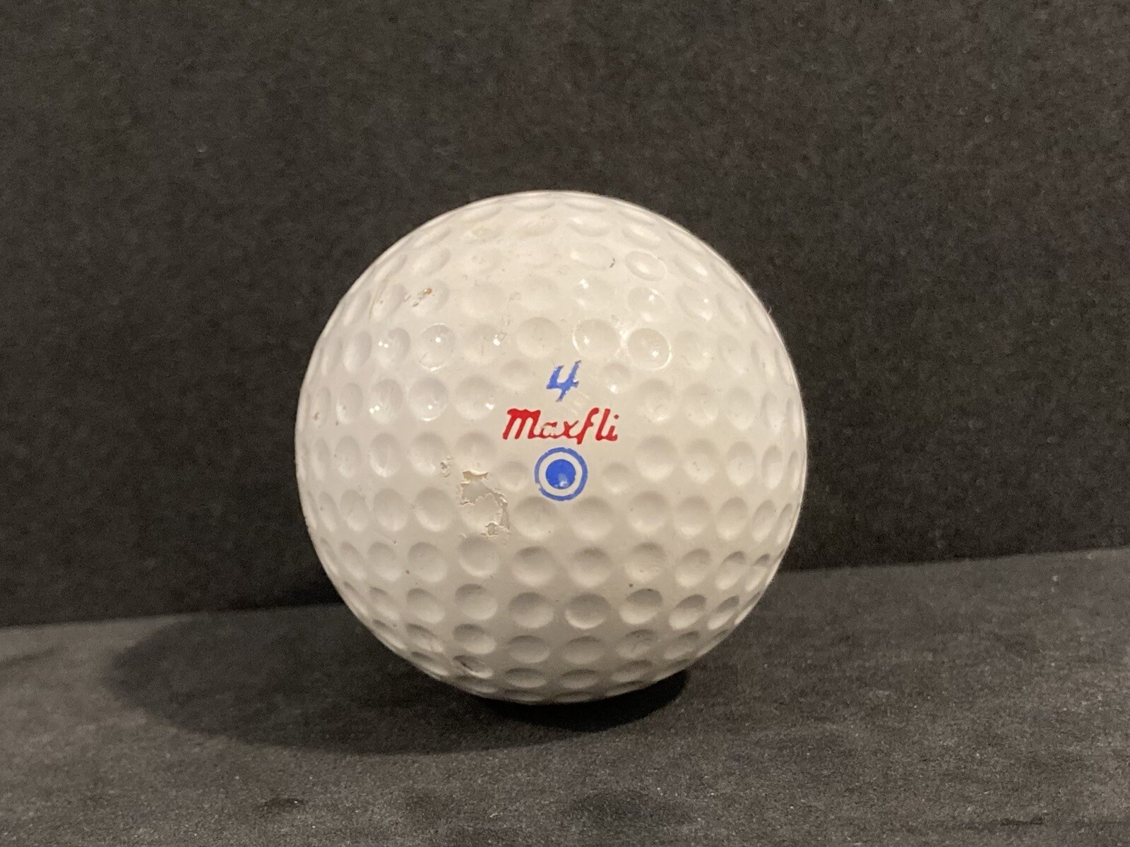 Vintage DUNLOP Maxfli 4 BLUE MAX Blue Dot Golf Ball Golfing Collectible eBay