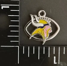 Minnesota Vikings - NFL - DANGLE CHARM PENDANT