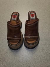 Vintage 90s London Underground Chunky Wood Platform Clog Mules. BROWN LEATHER.