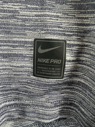 NIKE PRO Girocollo Dri-Fit Grigio Pullover Camicie Running Uomo Taglia Media - Foto 2 di 13