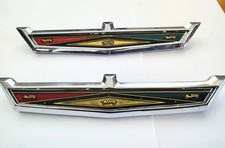 1964 Ford Galaxie Fairlane Emblem W Original Insert C40b 62517-a 1.5 X 7.5 1964 Ford Galaxie Fairlane Emblem W Original Insert C40b 62517-a 1.5 X 7.5