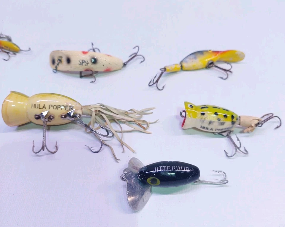 6 señuelos de pesca antiguos - Jitterbug negro, Hula Popper, Jitterbug PLC uso multicolor Foto 2 de 4