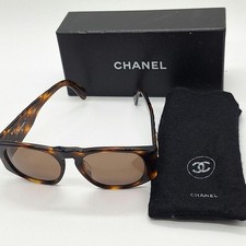 CHANEL Vintage 01450 Sunglasses Brown Tortoise CC Logo Italy
