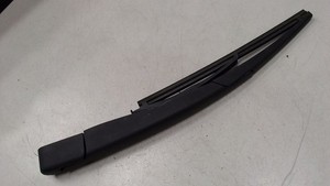 Scheibenwischerarm hinten Heckwischerarm Opel Astra GTC 1.3 Cdti DPF Bj 2007 H