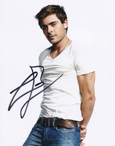 ZAC EFRON signed Autogramm 20x25cm HIGH SCHOOL MUSICAL in Person autograph ACOA