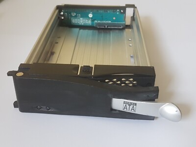 Icy Dock MB1235RCK-1B 3.5'' SATA to IDE Adapter-Rahmen Caddy Tray