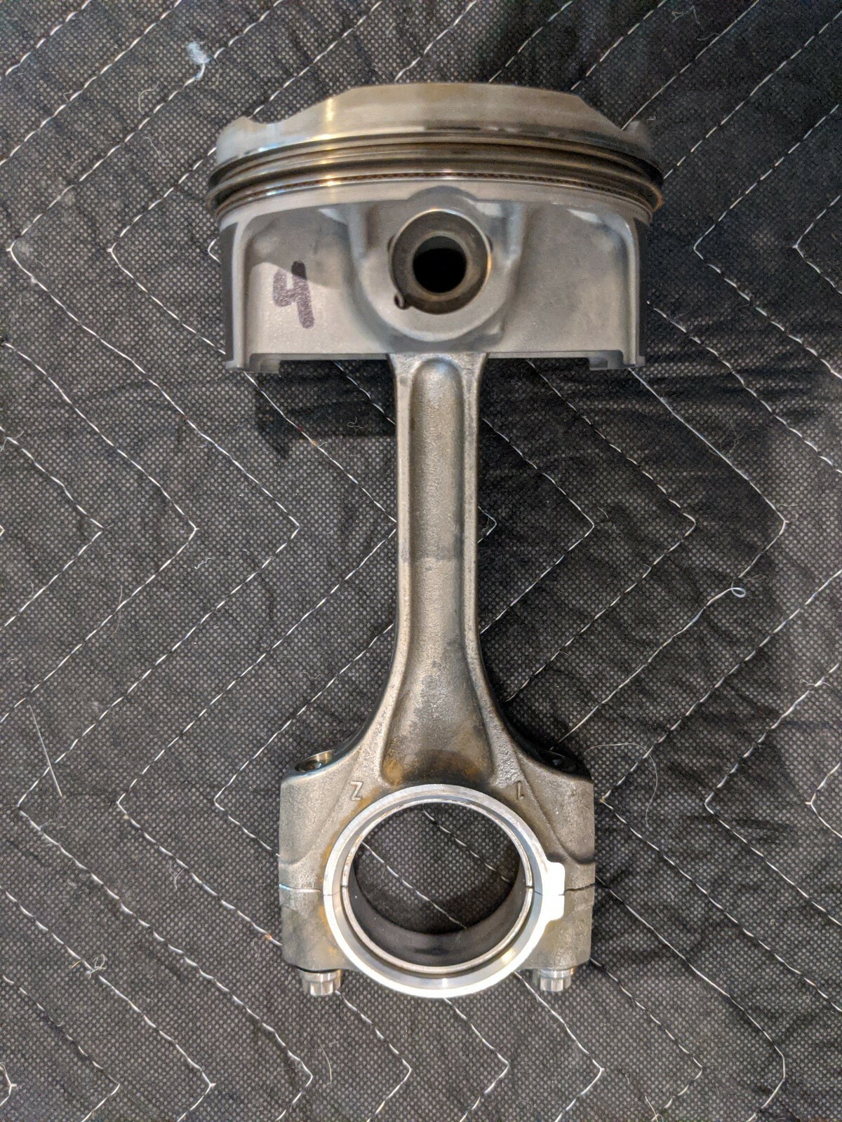 Ferrari 458 Piston w/ Connecting Rod , RH Cylinder Bank 260683