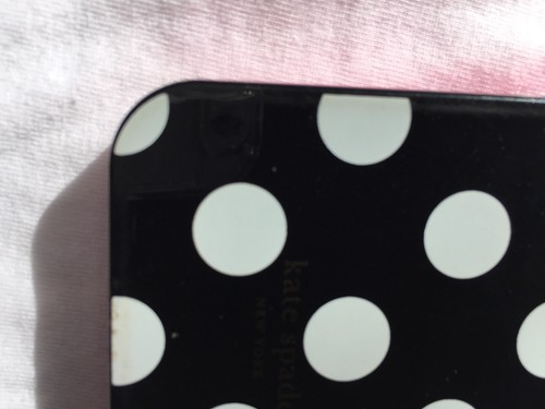 Kate Spade Cover For iPhone 4 Pink And Black With White Polka Dots *Pre-Owned* - Picture 5 of 7