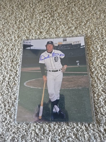 Duke Sims Autographed 8x10 Picture 