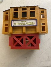Take Along n Play Thomas the Tank Engine Sodor Timber Yard, Sawmill, Logs