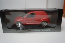 AUTOART 2001 Chrysler PT Panel Cruiser Diecast Model Car RED 1:18 Scale New