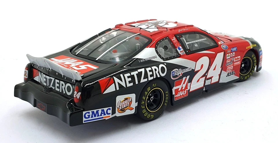 Chevrolet Monte Carlo #24 NASCAR Sprague Team Caliber escala 1/24 P242259NZ 2002 - Imagem 2 de 4