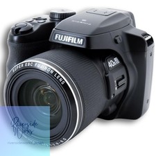 Fujifilm FinePix S8200 Digital Camera Black Used with SD Card JP