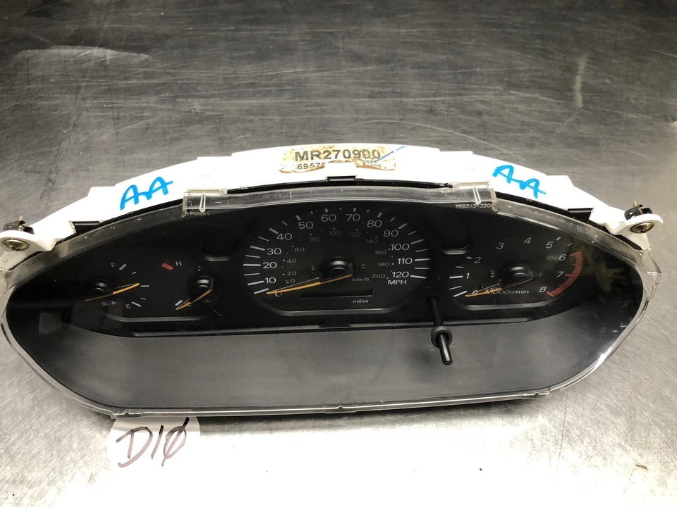 Cuadro medidor velocímetro instrumento Mitsubishi Galant 2.4 1999-2001 Foto 2 de 4