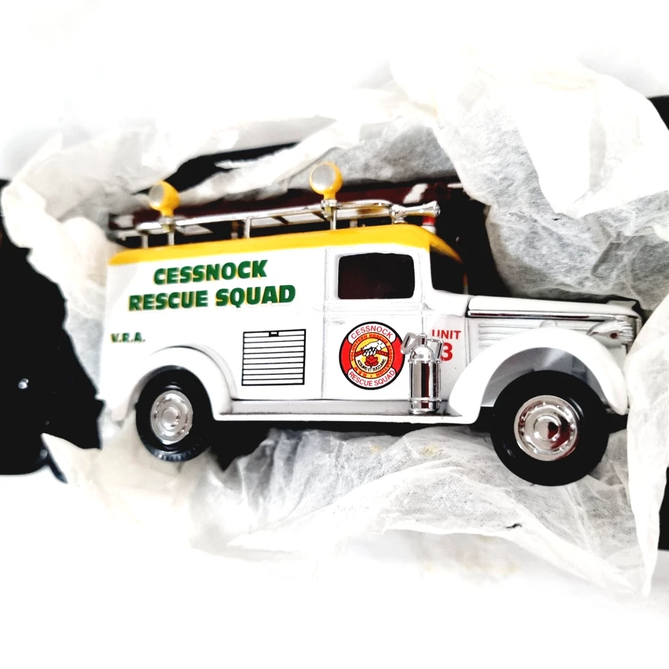 Matchbox GMC Van Cessnock Rescue Van Models of Yesteryear YFE10/SA 1937 Rare - Image 4 of 4