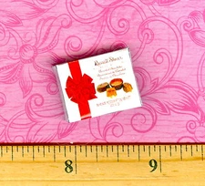Dollhouse MINIATURE  Size Fancy Candy Box #RS