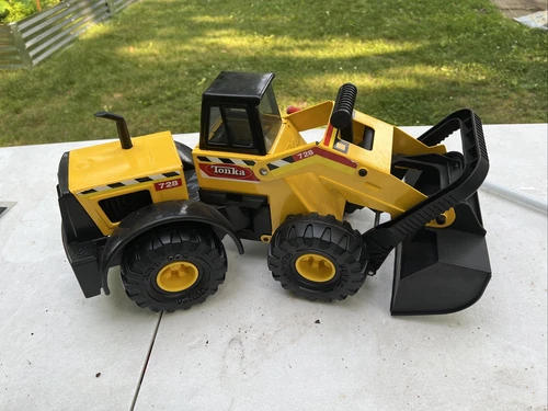 Tonka Mighty 728 Front End Loader Toy Tonka Construction Truck Hasbro