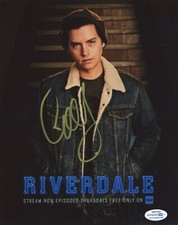 Cole Sprouse Riverdale Autographed Signed 8x10 Photo ACOA
