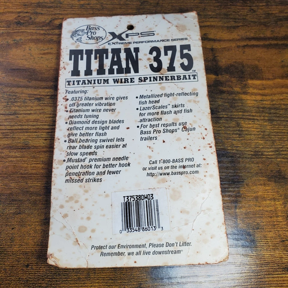 Isca giratória vintage Bass Pro Shop Titan fio de titânio 3/8 oz. Raro - Imagem 2 de 3