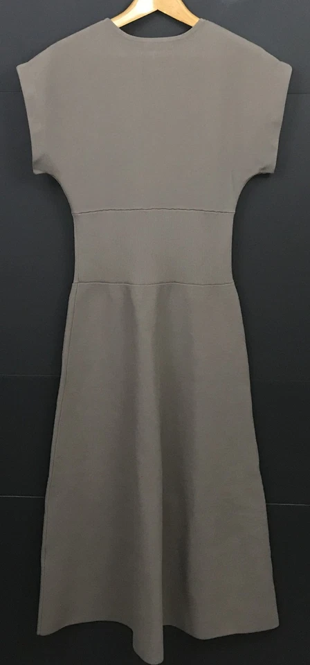 CO Collections 罗纹长裙燕麦粘纤混纺针织 M 码 — 第 3/4 张图片