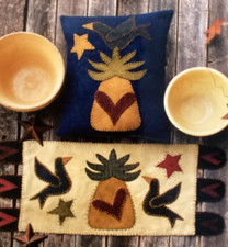 PATTERN Wool Felt Crow & Pineapple w/ Heart Penny Rug & Pillow NEW Meme’s Quilts