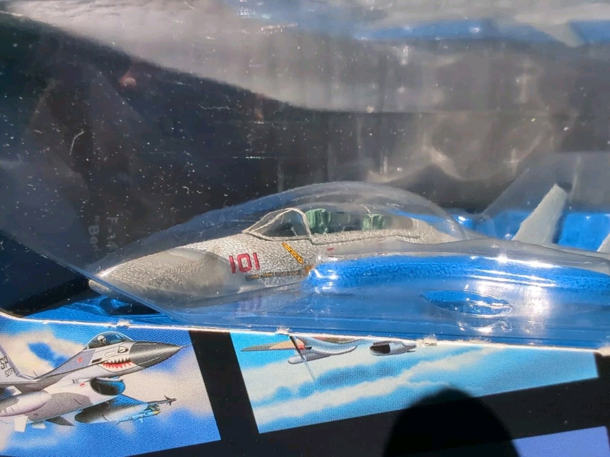Franklin Mint Armour Collection B11 B082 Art 5003 F14 1:100 Tomcat