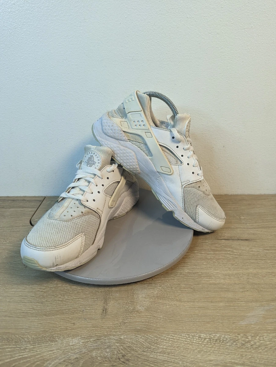 Nike huarache dirty clearance white