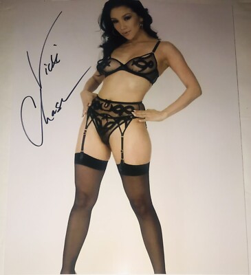 VICKI CHASE ADULT MODEL SIGNED AUTOGRAPHED HOT 8X10 PHOTO RARE! 10