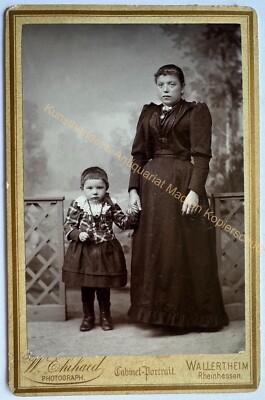 orig KAB Kabinett Foto Fotografie Bild alt Mode Wallertheim um 1880 Mutter Kind