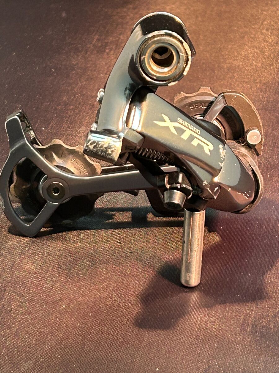 MINTY - Excellent Condition Shimano XTR M960 Rear Der MINTY - Excellent Condition Shimano XTR M960 Rear Der