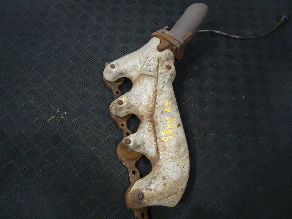 GMC Yukon XL 2006 5,3 L 4x4 colector de escape del lado del conductor izquierdo Foto 4 de 4