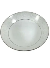 Southwicke China Berry Dessert Bowls White Lace Silver Trim 5-5/8" Vintage EUC