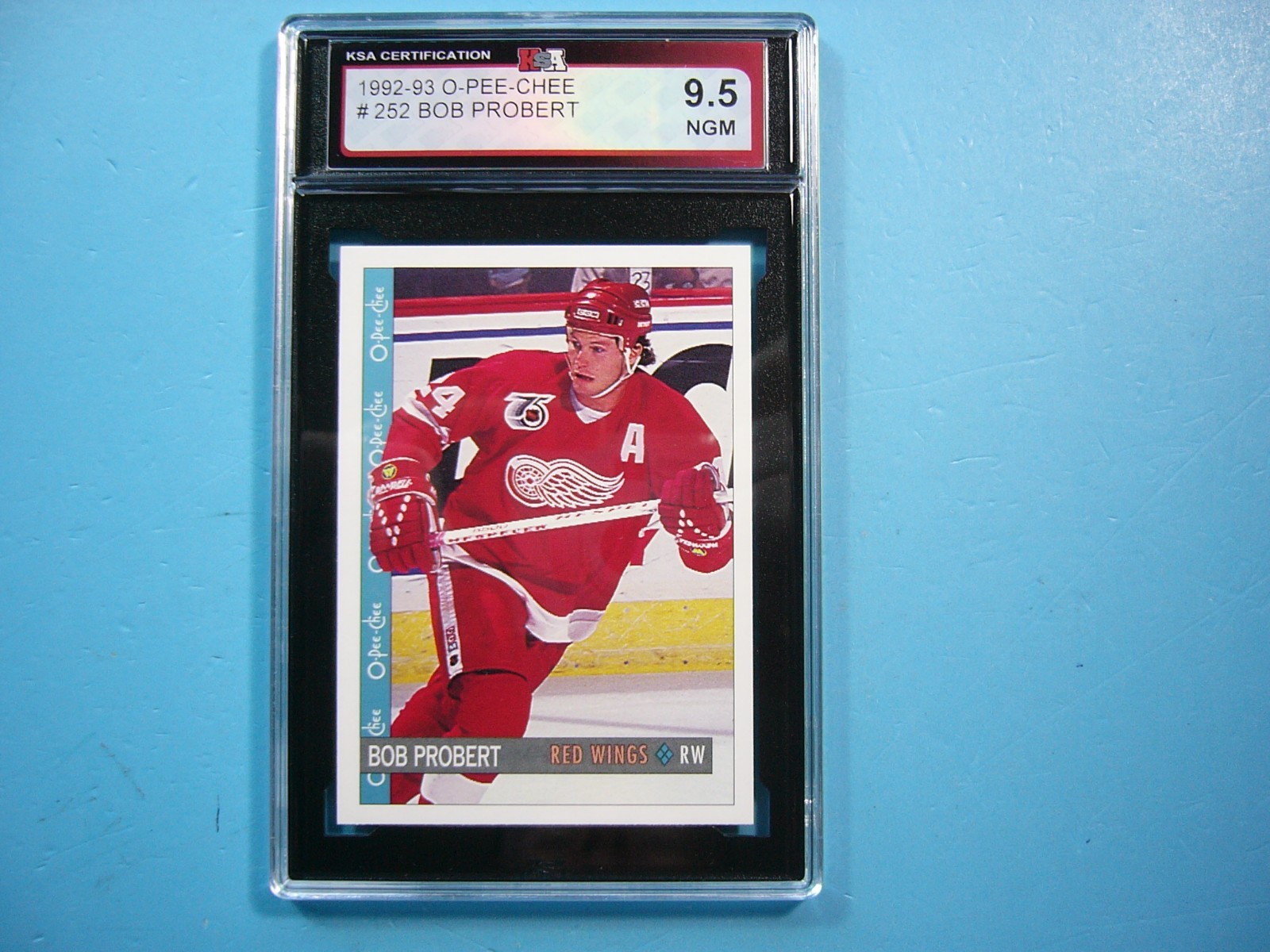 1992/93 O-PEE-CHEE NHL HOCKEY CARD #252 BOB PROBERT KSA 9.5 NGM SHARP+ OPC