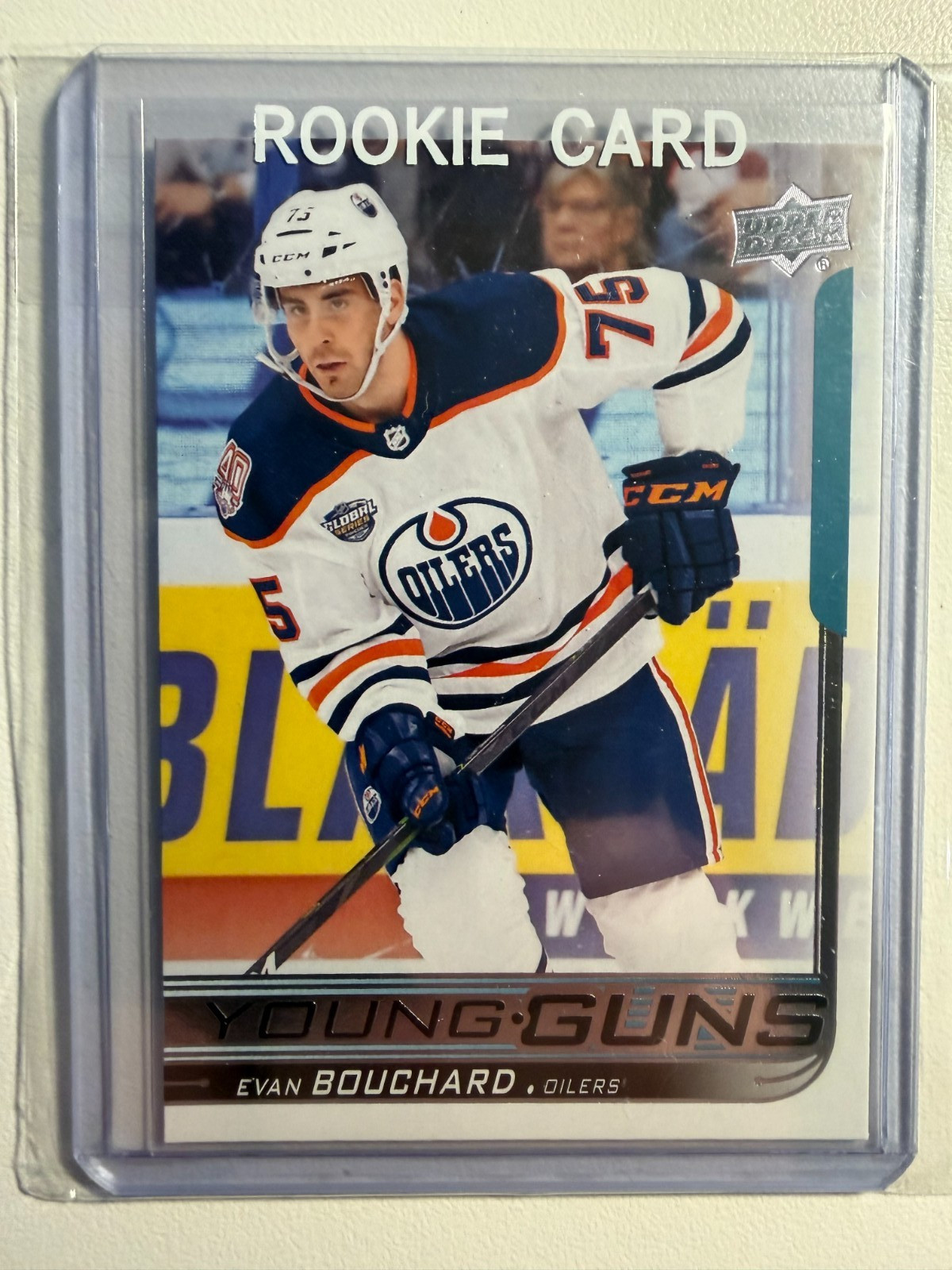 2018 Upper Deck Young Guns EVAN BOUCHARD #221 RC ROOKIE