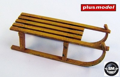 PlusModel Sledge Schlitten Holzschlitten Diorama Bausatz 1:35 Art. EL062