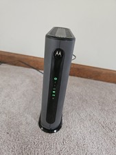 Motorola MG7700 AC1900 Dual-Band DOCSIS 3.0 Cable Modem WiFi Router