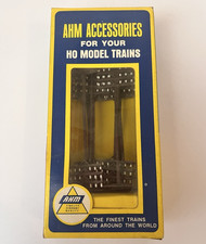 Telephone Poles 12 Piece 5610-125 AHM Accessories w/ Box HO Gauge