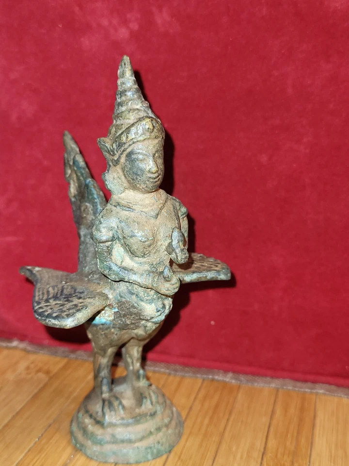 ESTÁTUA ANTIGA TAILANDESA ASIÁTICA BRONZE 5,5×3×3,5" BUDA ANJO TEPPANOM DIVINDADE.OBO - Imagem 3 de 4