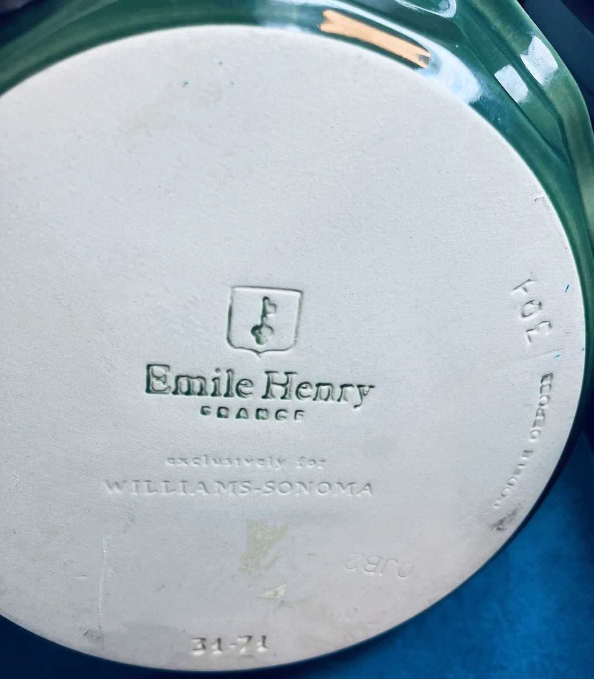 Emile Henry France 10 1/4" green Pie Plate Baking Dish Ruffled Edge MINT