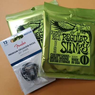 Ernie Ball guitar strings w/ Fender Picks
