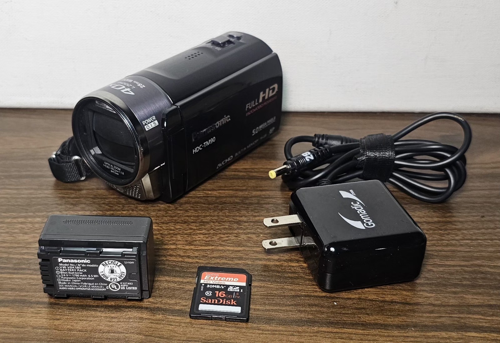 16gb - 40x Optical Zoom - Tested *read