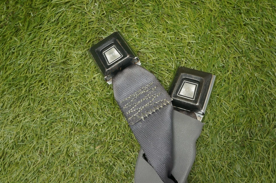 92-96 OBS Ford F150 F250 Salto Asiento 40/20/40 Cubo Cinturón Hebillas Gris Foto 3 de 4