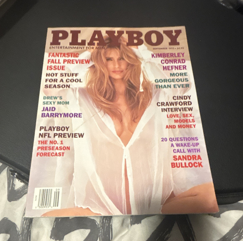 Playboy Magazine September 1995 English Illustrated, NFL, Cindy Crawford