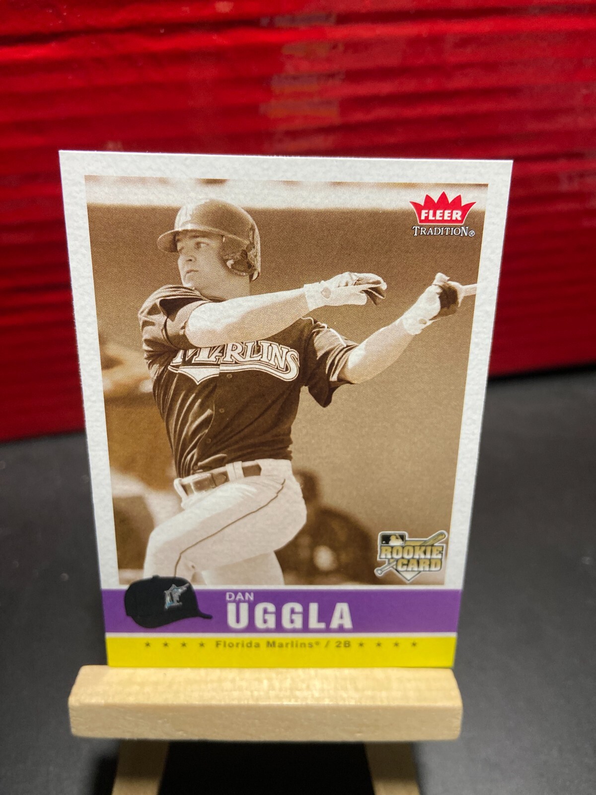 2006 Fleer Tradition Black and White #100 Dan Uggla (RC)