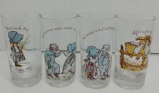 Vintage 1970s Holly Hobbie Tumbler Glasses set of 4 American Greetings Corp