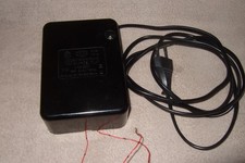 alter Klingeltrafo, DDR, Bakelit, Sigeba Typ 7,  230V/6V, 1 Ampere