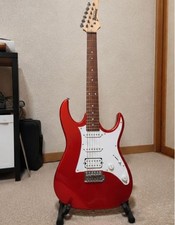 Guitarra Eléctrica Ibanez GRX40-CA Candy Apple con Juego de Accesorios