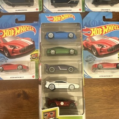 Hot Wheels Exotic Supercar Lot Bugatti, McLaren, Lambo +5-Pack Bundle New/Sealed