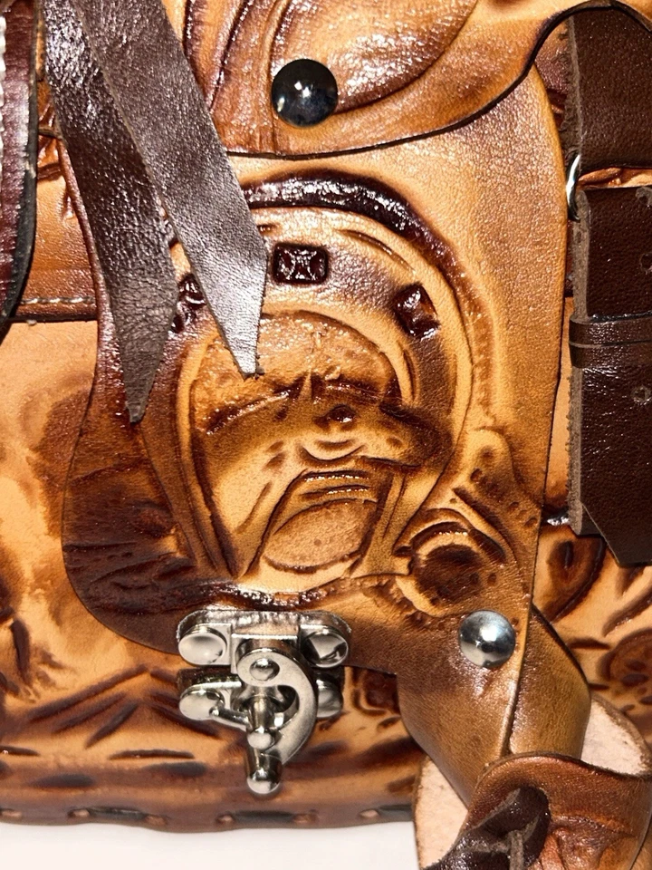 Saddle Bag Purse Tooled Leather - Photo 2/4
