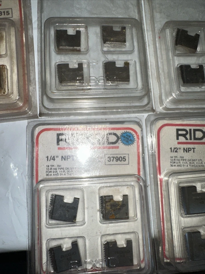 BULK LOT OF RIGID PIPE DIES SOME HAS RUST ALL UNUSED 14 PACKS - Image 4 of 4